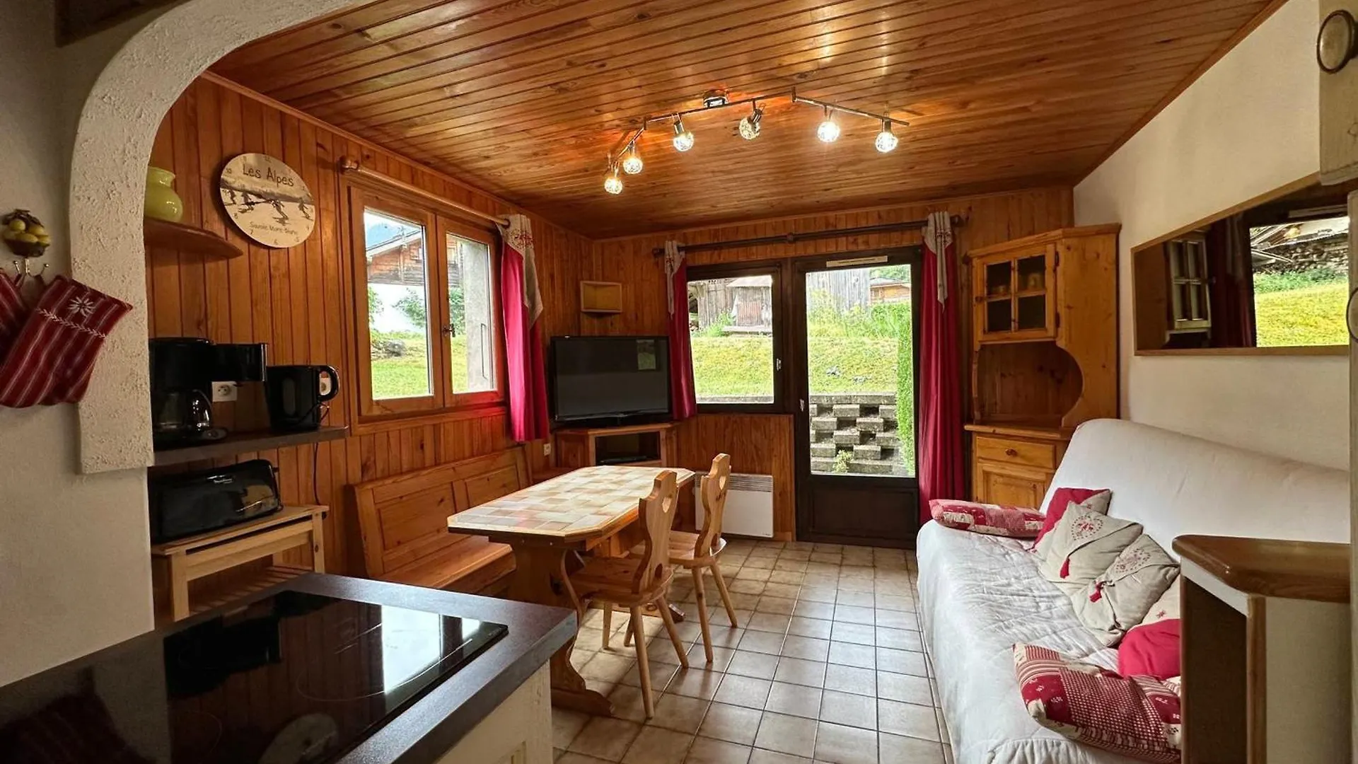 Appartement Cosy Pour 4 Pers Avec Terrasse, Proche Commerces Et Telecabine A Morillon - Fr-1-642-43 0*,